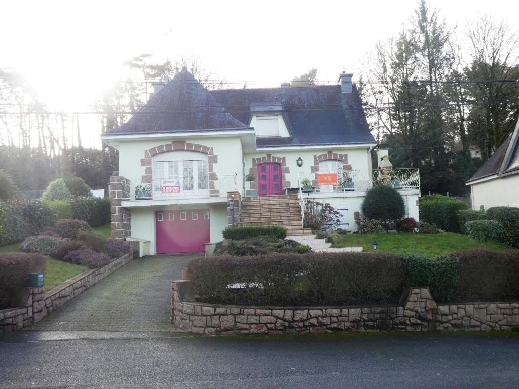 maison à Guémené-sur-Scorff